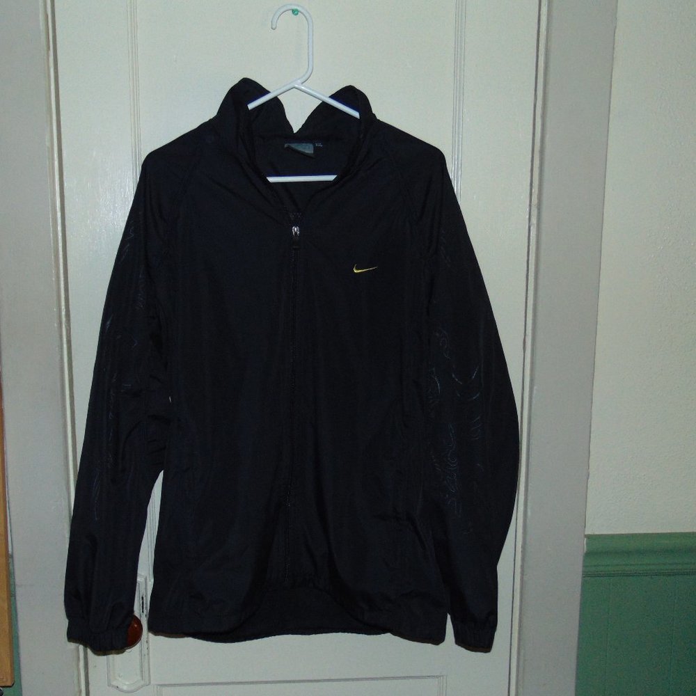 Nike Clima-fit Windbreaker